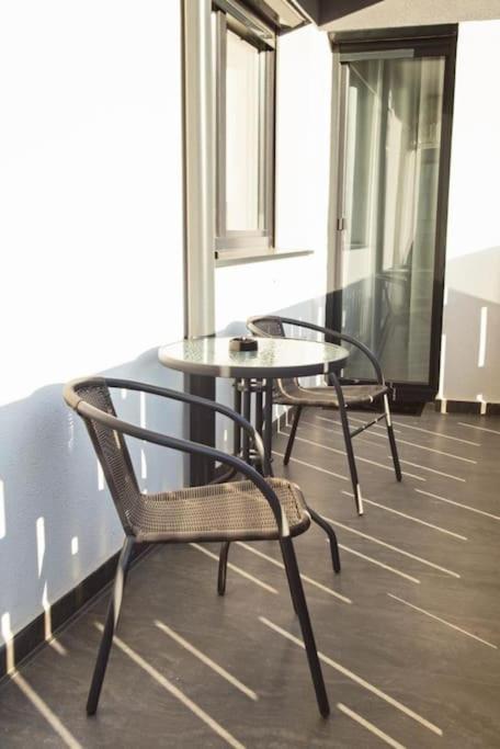 5 Dream Apartment 5 Cu Parcare Privata Oradea Buitenkant foto